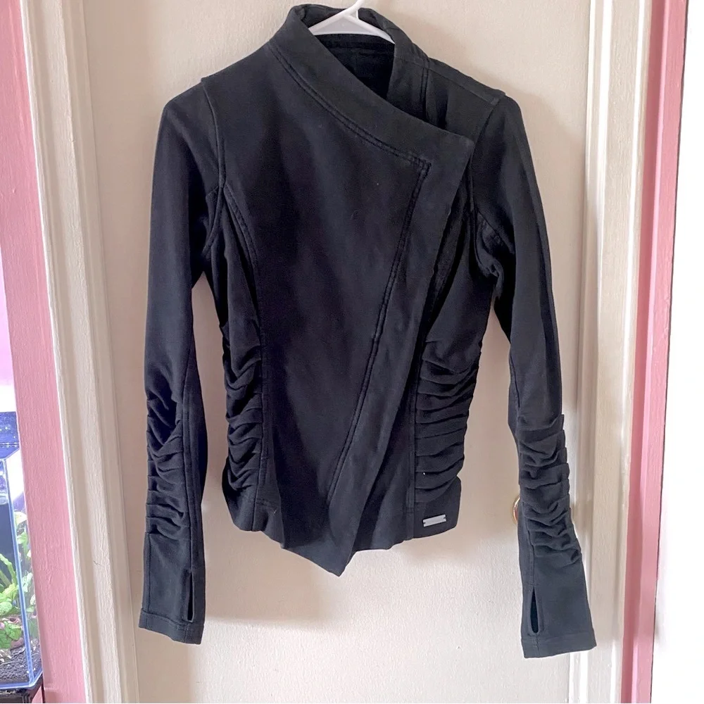 Lululemon Solace Black Athleisure Sweat Jacket with Ruched Sleeves